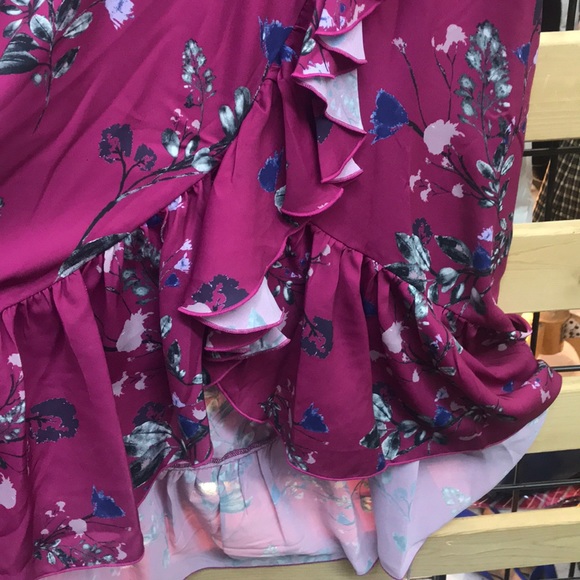 NWT,Parker
Floral Ruffled Hi-Lo Midi Dress,delfina - Picture 9 of 16